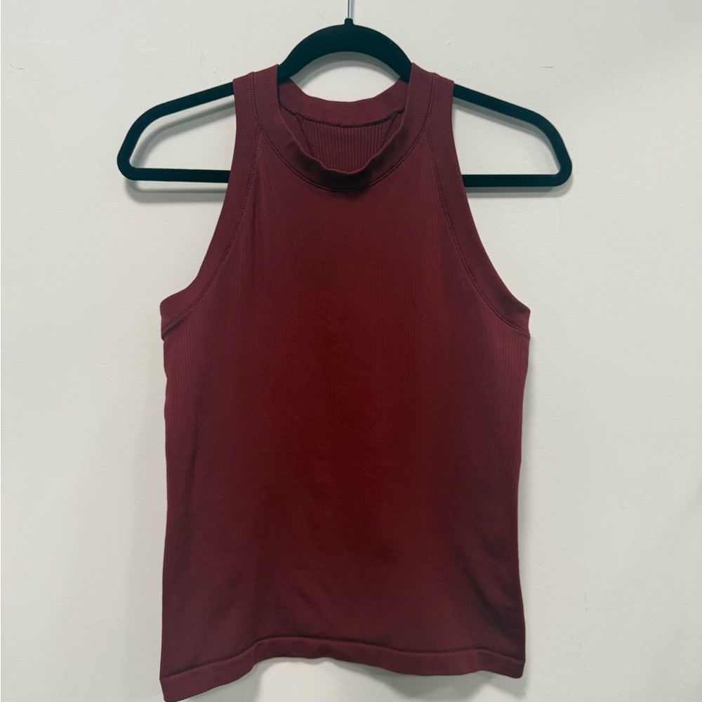 Athleta Renew Racerback Tank Red/Burgundy Medium EUC